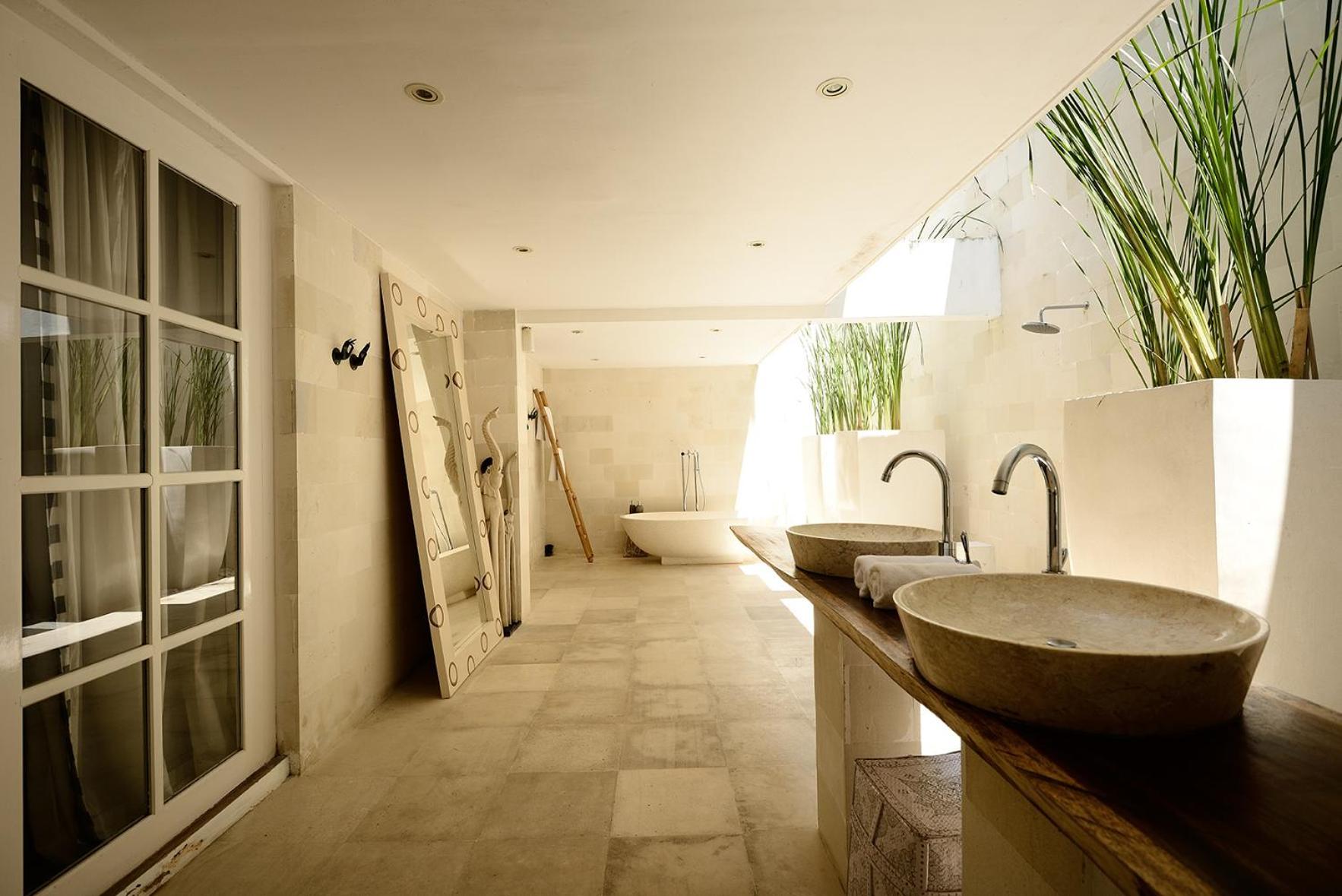 Oazia Spa Villa Bali Canggu  Ngoại thất bức ảnh